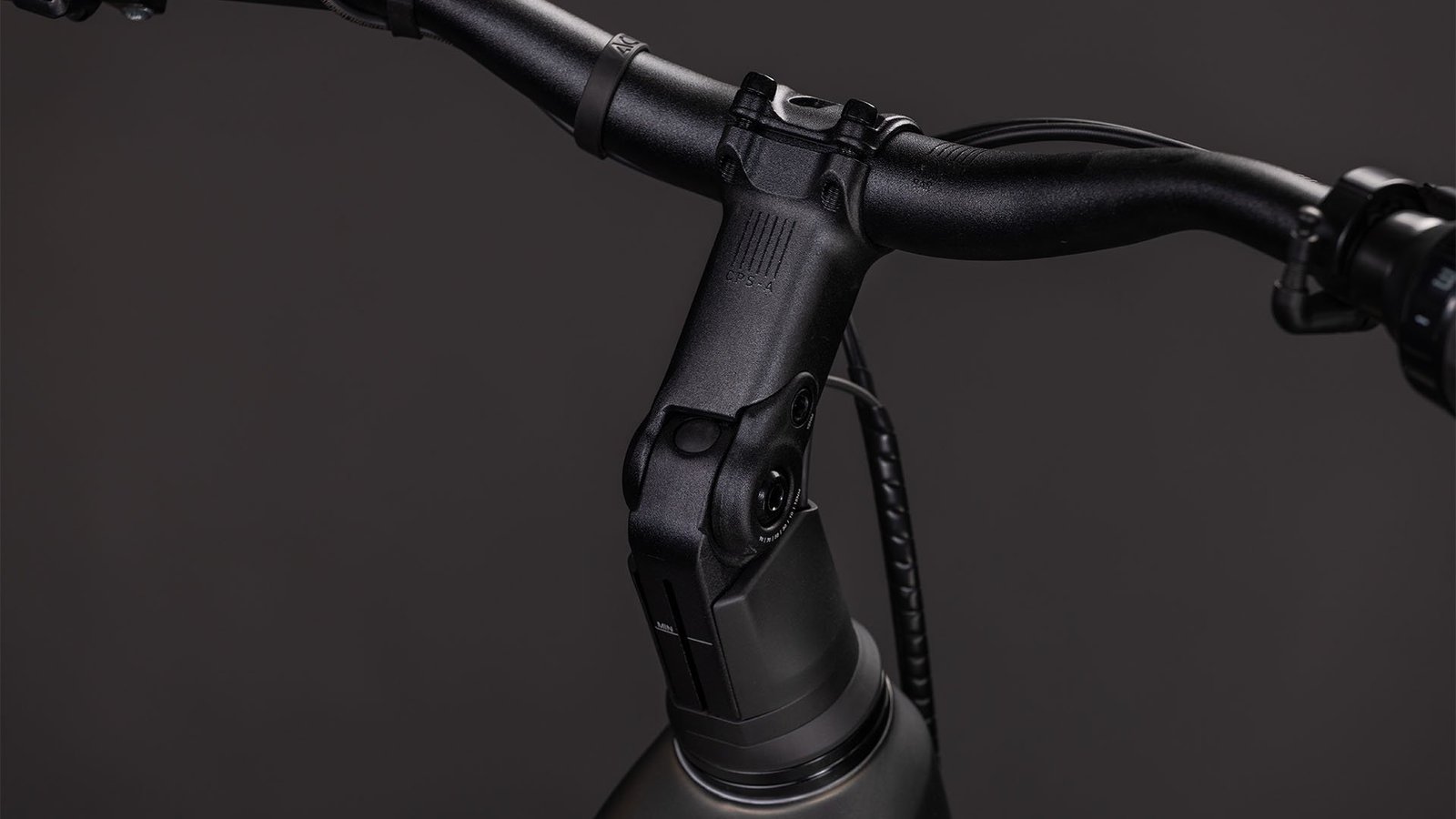 TOURING HYBRID COMFORT SLX 800 – Bild 4