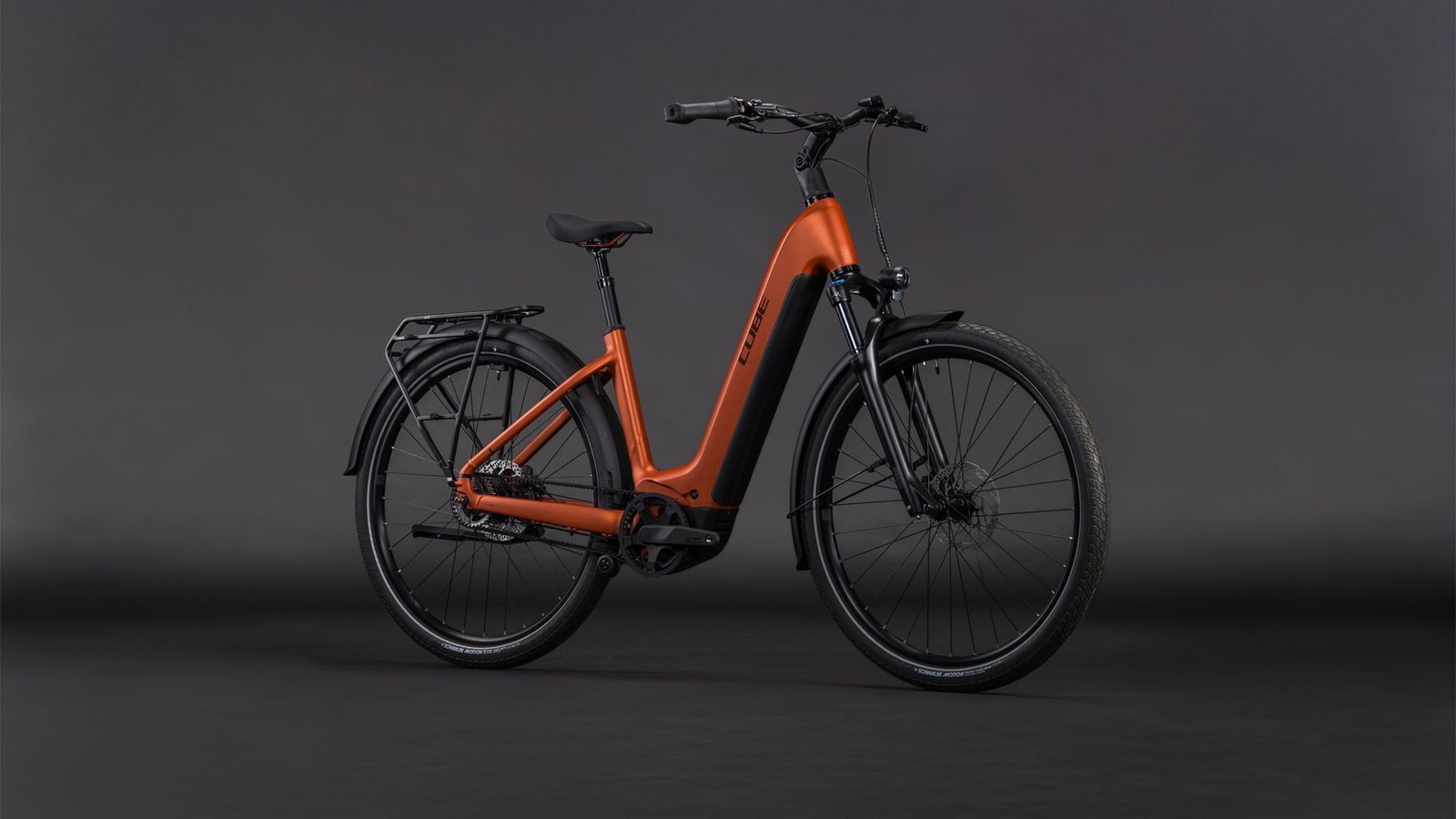TOURING HYBRID COMFORT SLX 800 – Bild 2
