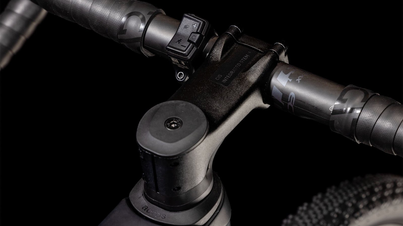 NUROAD HYBRID C:62 SLX 400X – Bild 3